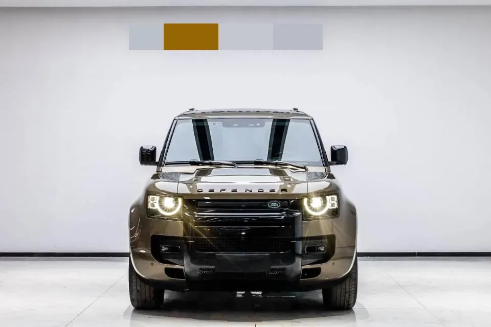 2023 Land Rover Defender 3.0T 400HP L6 8AT,autocango,china used car exporter,china ev exporter,chinese used car exporter,chinese used ev exporter