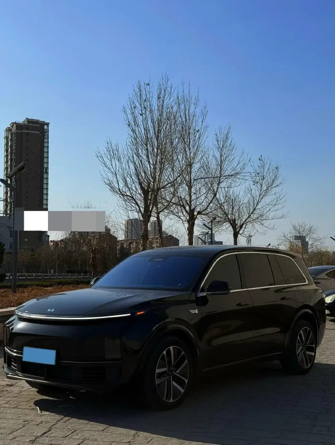 2023 Li L9 Range Extended 154HP REEV 42.6KWH,autocango,china used car exporter,china ev exporter,chinese used car exporter,chinese used ev exporter