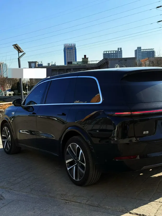 2023 Li L9 Range Extended 154HP REEV 42.6KWH,autocango,china used car exporter,china ev exporter,chinese used car exporter,chinese used ev exporter