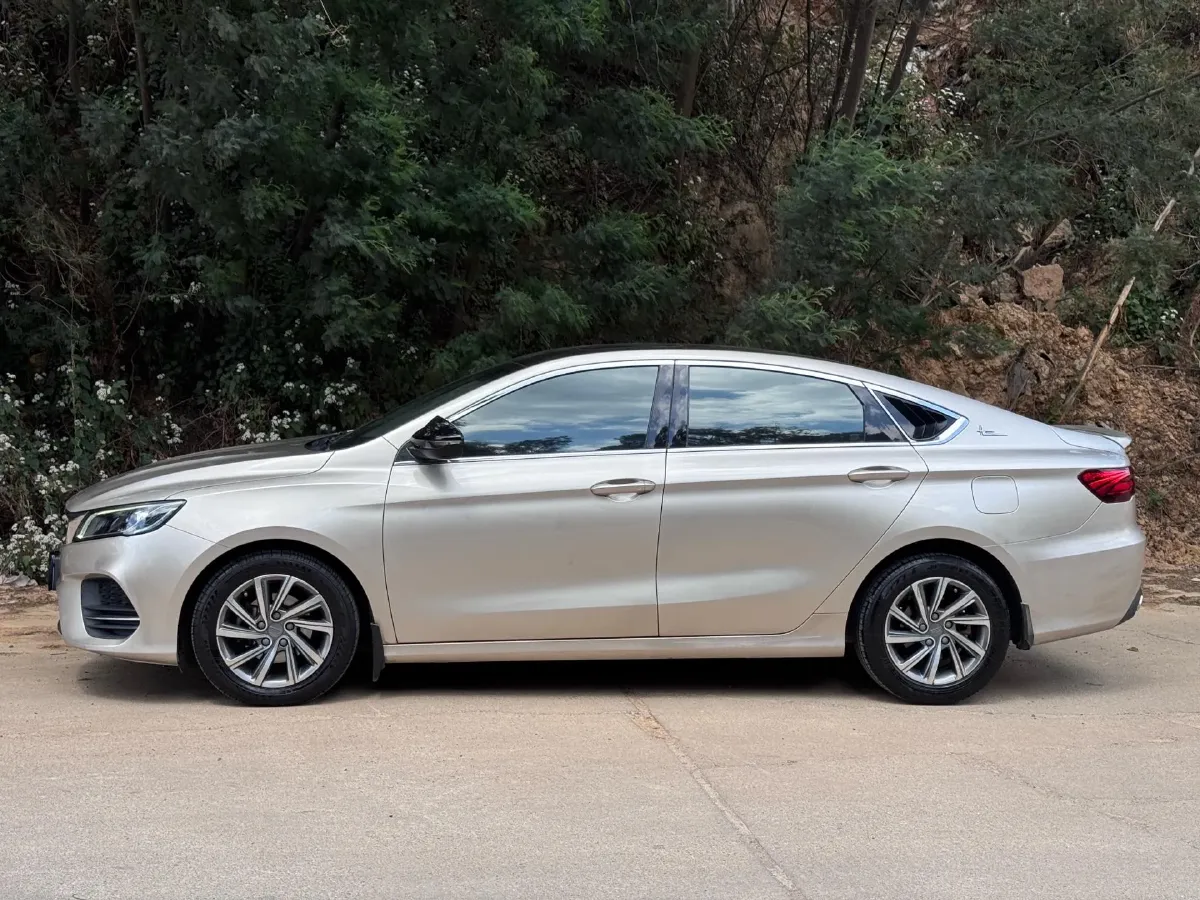 2019 Geely Binray 1.0T 136HP L3 6DCT,autocango,china used car exporter,china ev exporter,chinese used car exporter,chinese used ev exporter