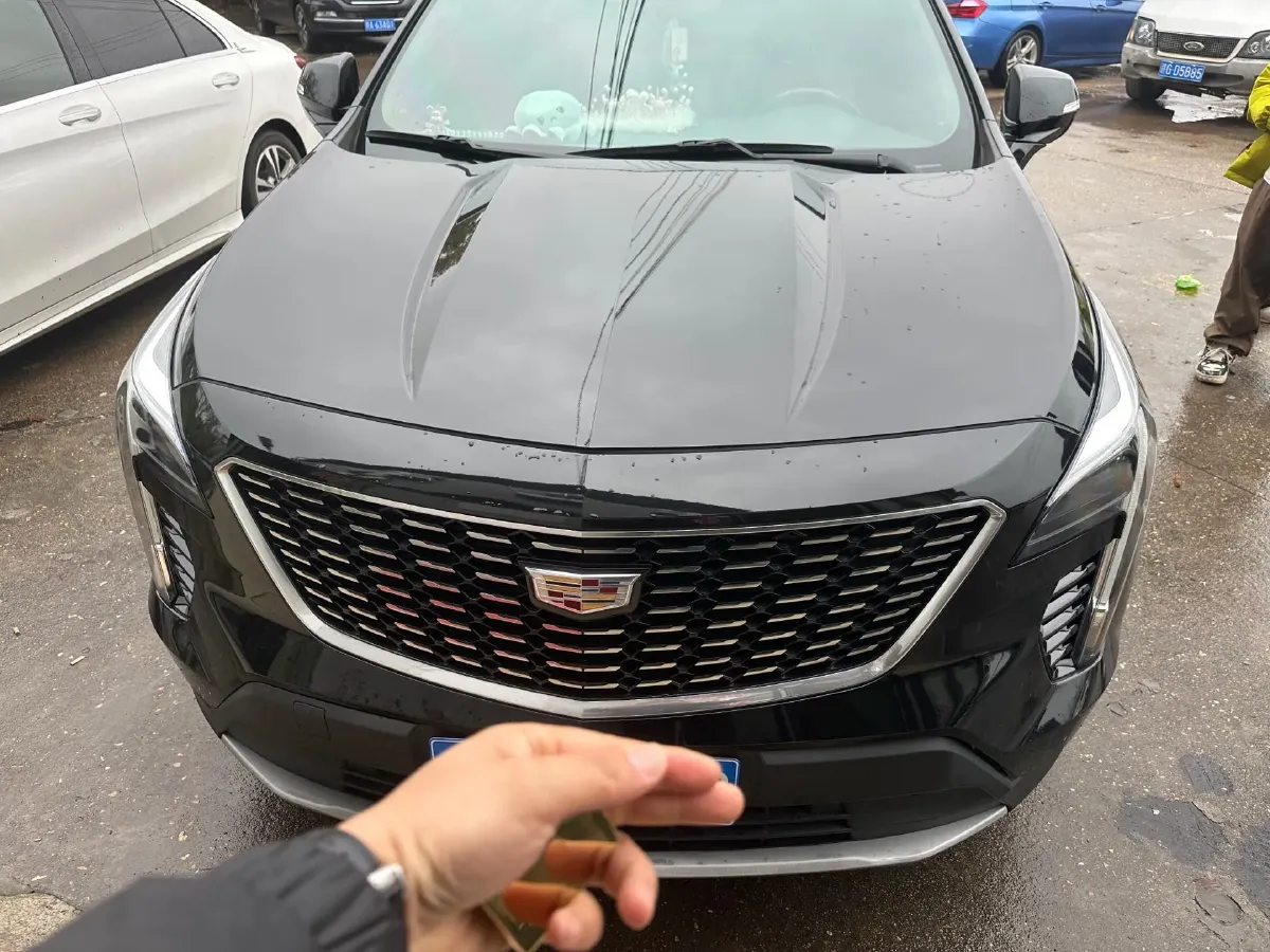 2022 Cadillac XT4 2.0T 237HP L4 9AT,autocango,china used car exporter,china ev exporter,chinese used car exporter,chinese used ev exporter