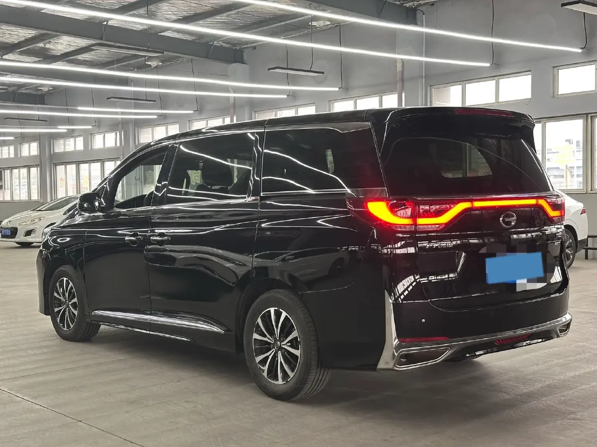 2021 GAC Trumpchi M8 2.0T 252HP L4 8AT,autocango,china used car exporter,china ev exporter,chinese used car exporter,chinese used ev exporter