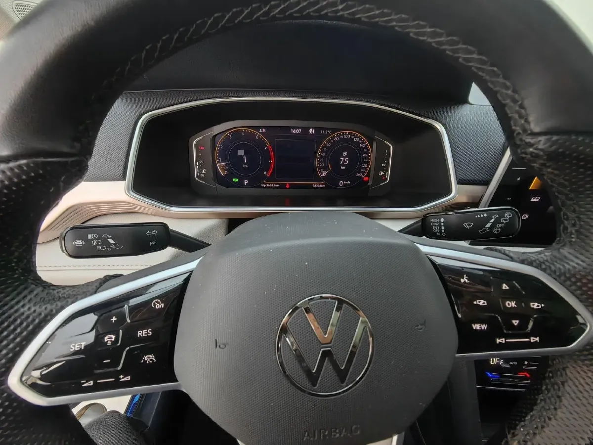 2024 Volkswagen Tharu 1.5T 160HP L4 7DCT,autocango,china used car exporter,china ev exporter,chinese used car exporter,chinese used ev exporter