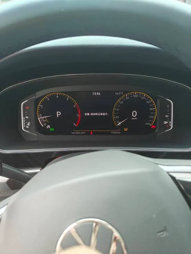 2024 Volkswagen Passat 2.0T 186HP L4 7DCT,autocango,china used car exporter,china ev exporter,chinese used car exporter,chinese used ev exporter