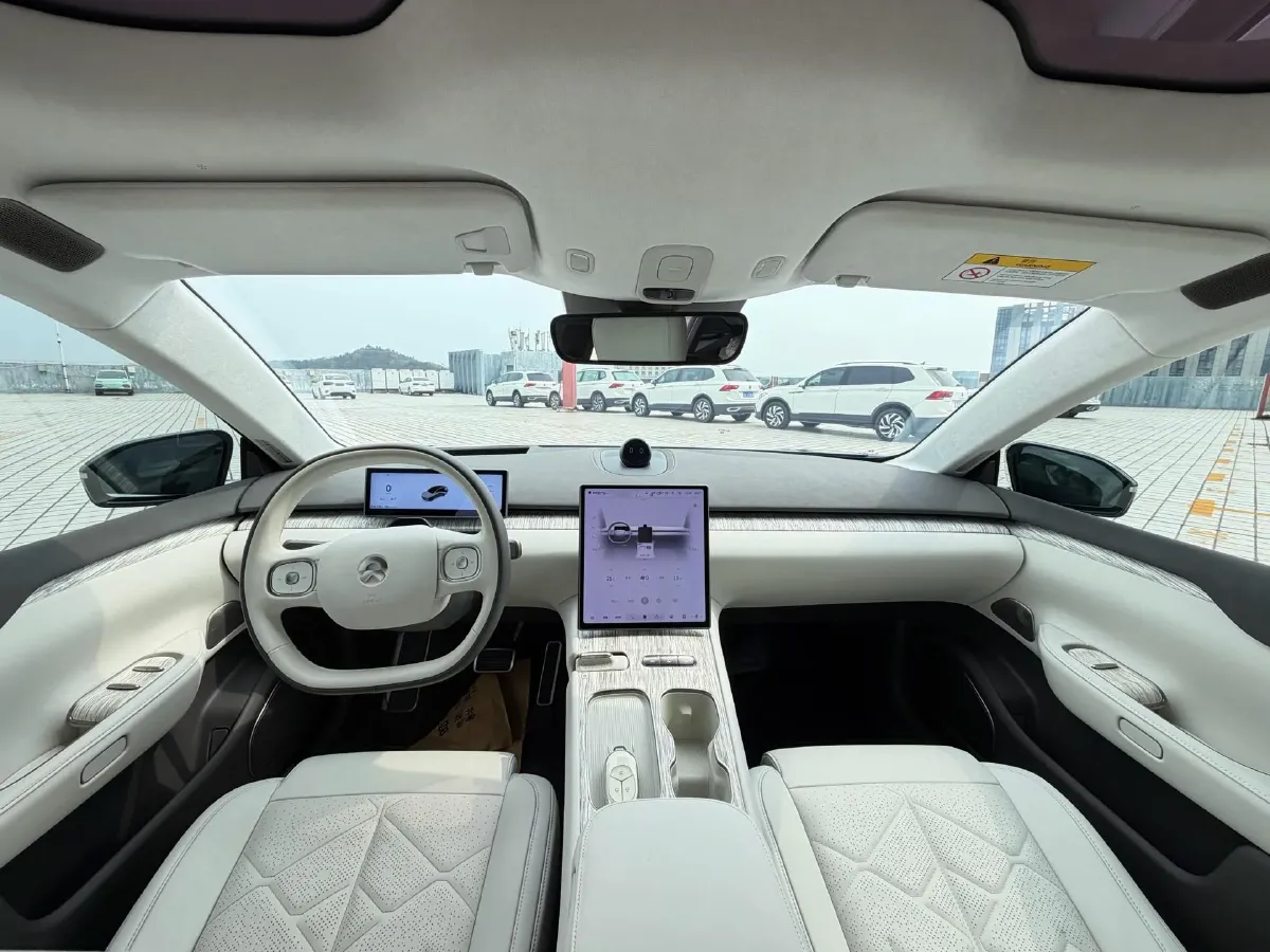 2024 NIO ET7 BEV 75KWH,autocango,china used car exporter,china ev exporter,chinese used car exporter,chinese used ev exporter