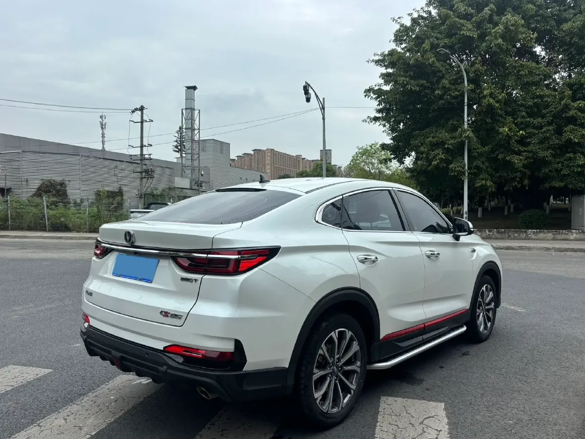 2021 ChangAn CS85 Coupe 1.5T 178HP L4 7DCT,autocango,china used car exporter,china ev exporter,chinese used car exporter,chinese used ev exporter