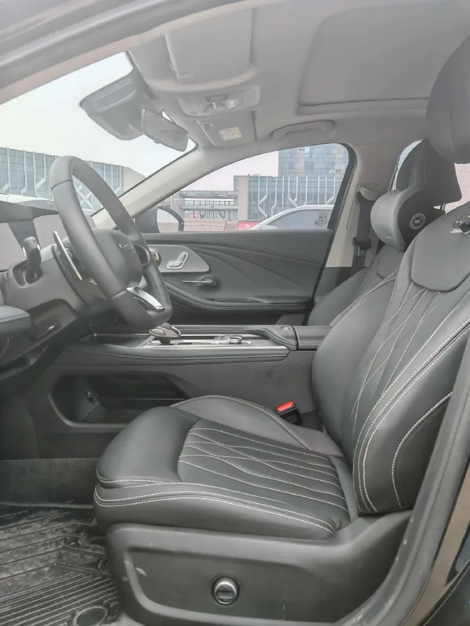 2025 Chery Arrizo 8 2.0T 254HP L4 7DCT,autocango,china used car exporter,china ev exporter,chinese used car exporter,chinese used ev exporter