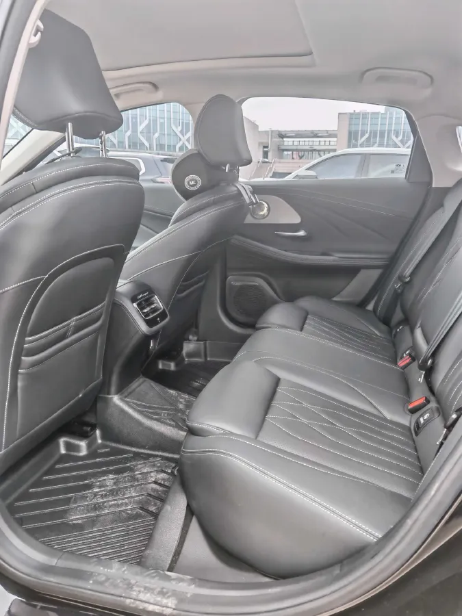 2025 Chery Arrizo 8 2.0T 254HP L4 7DCT,autocango,china used car exporter,china ev exporter,chinese used car exporter,chinese used ev exporter