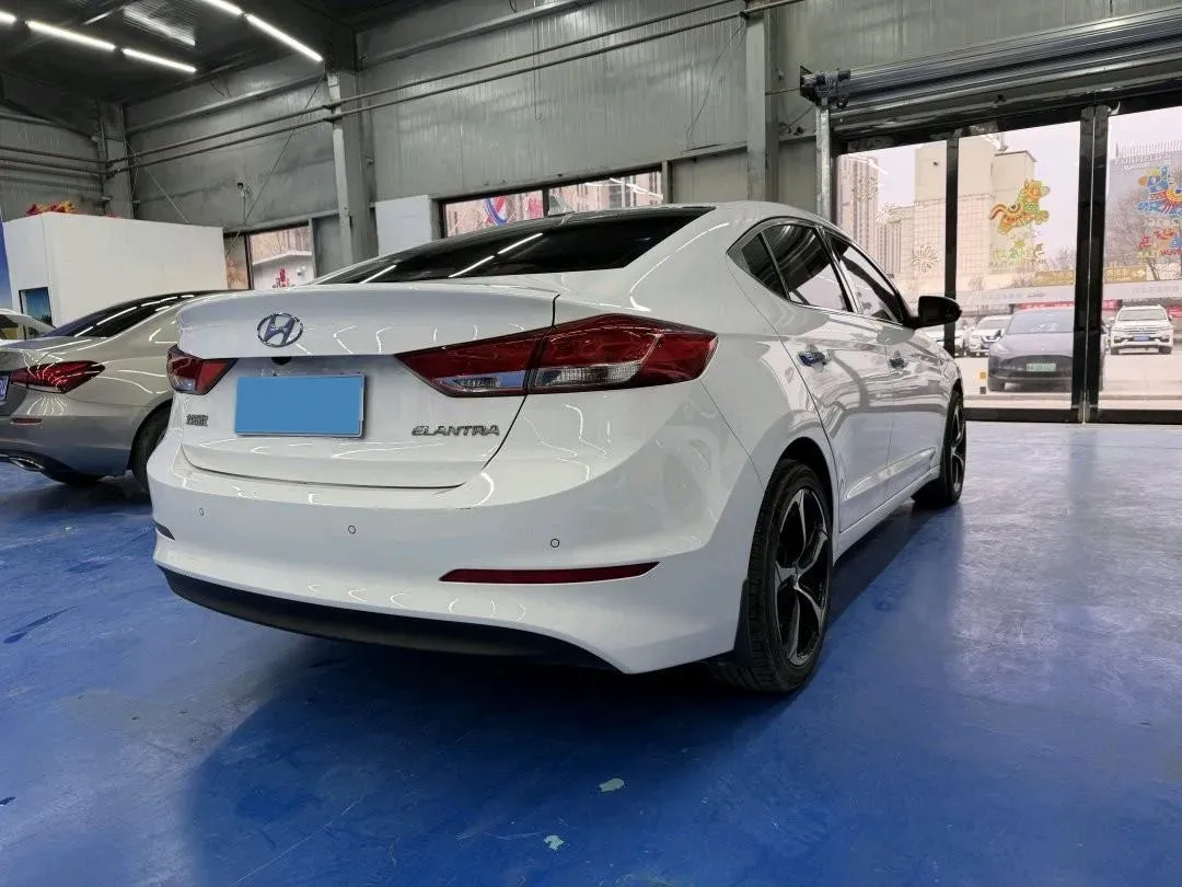 2020 Hyundai Elantra 1.5L 115HP L4 CVT,autocango,china used car exporter,china ev exporter,chinese used car exporter,chinese used ev exporter