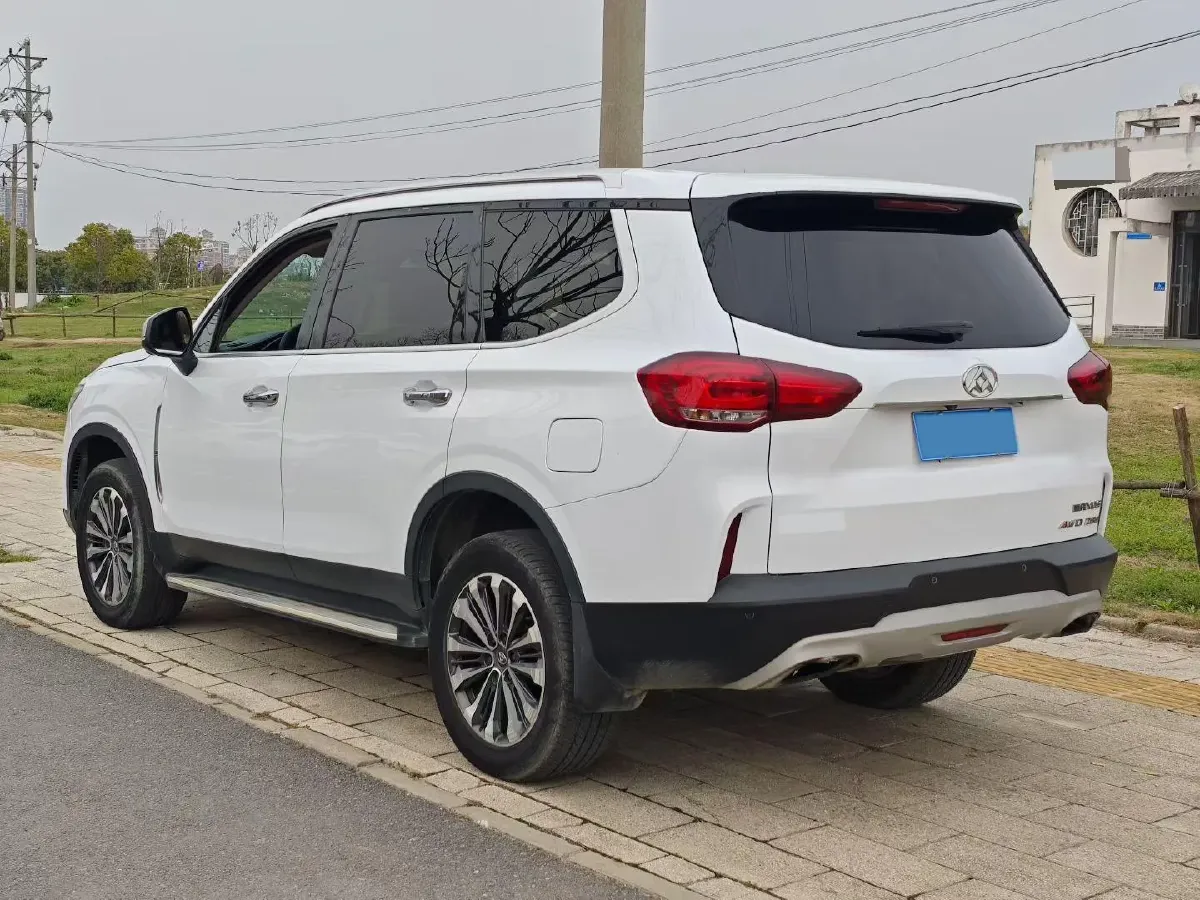 2017 MAXUS D90 2.0T 224HP L4 6AT,autocango,china used car exporter,china ev exporter,chinese used car exporter,chinese used ev exporter