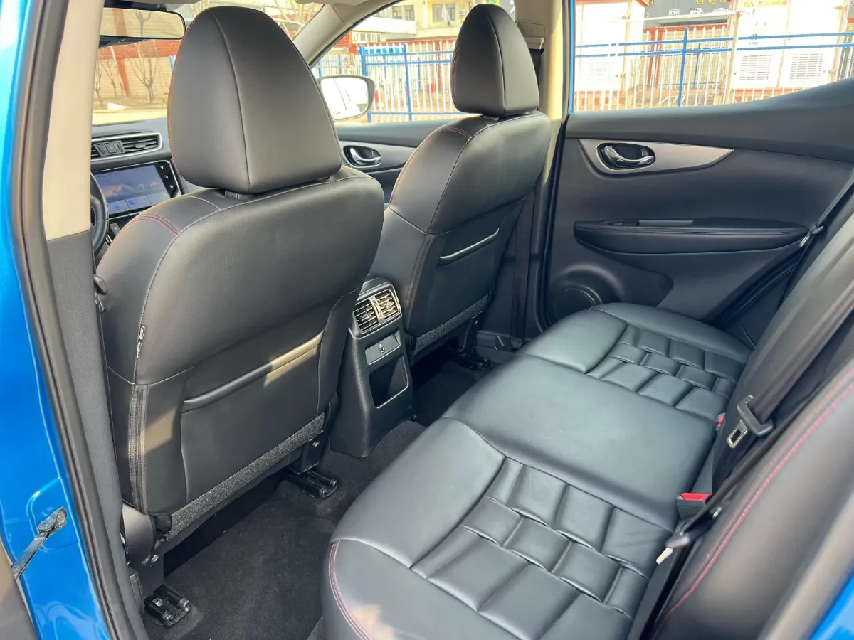 2022 Nissan Qashqai 2.0L 151HP L4 CVT,autocango,china used car exporter,china ev exporter,chinese used car exporter,chinese used ev exporter