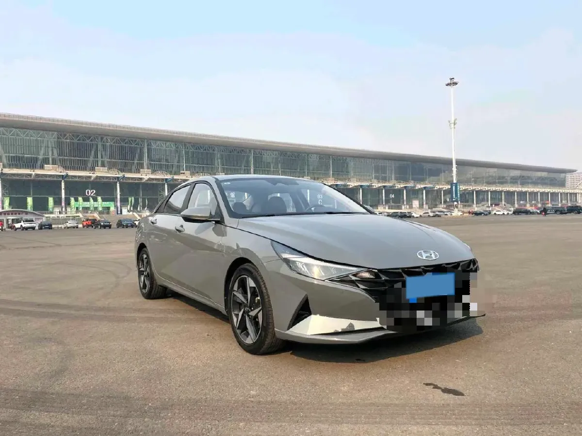 2022 Hyundai Elantra 1.5L 115HP L4 CVT,autocango,china used car exporter,china ev exporter,chinese used car exporter,chinese used ev exporter
