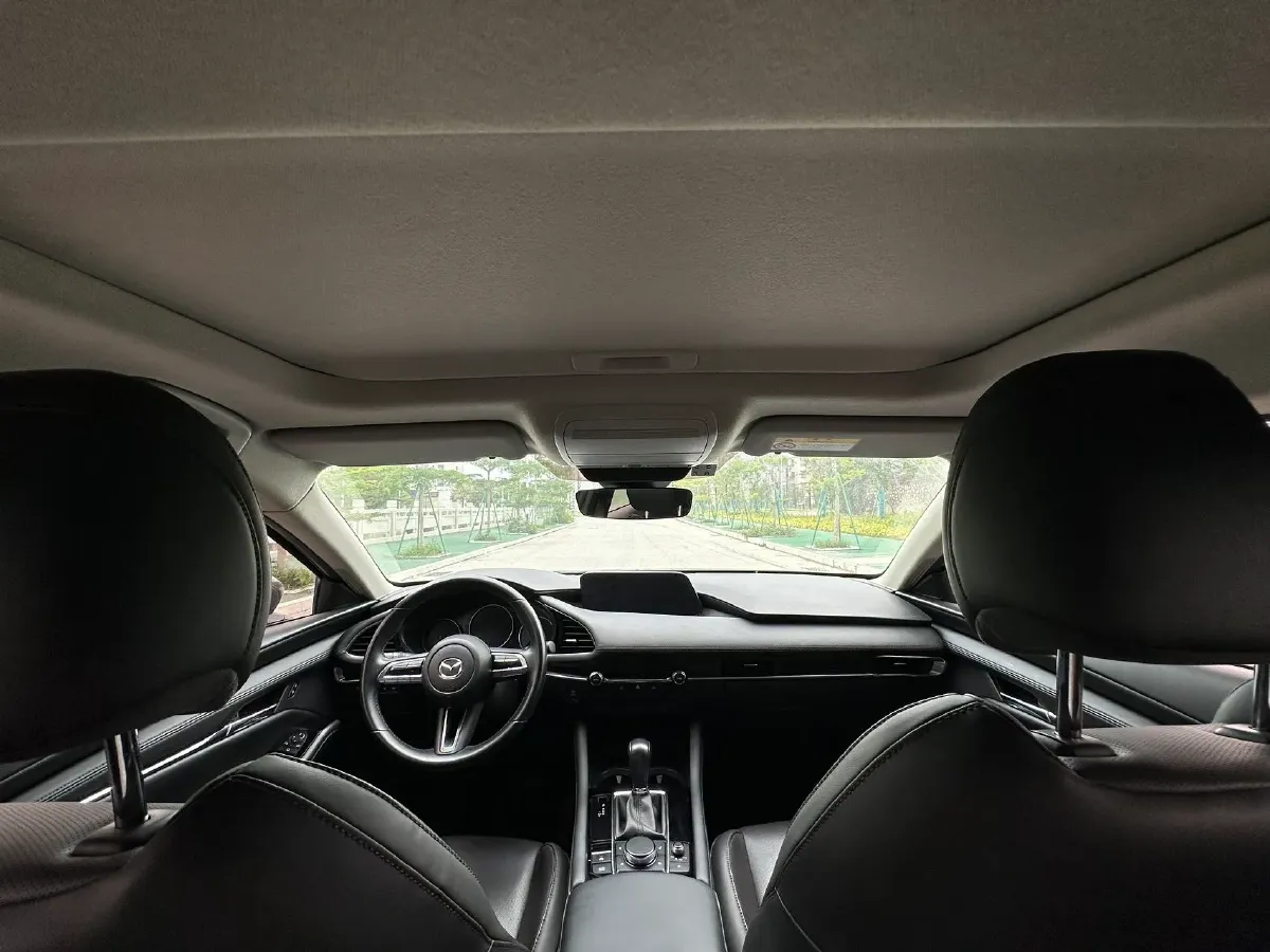 2022 Mazda 3 Axela 2.0L 158HP L4 6AT,autocango,china used car exporter,china ev exporter,chinese used car exporter,chinese used ev exporter