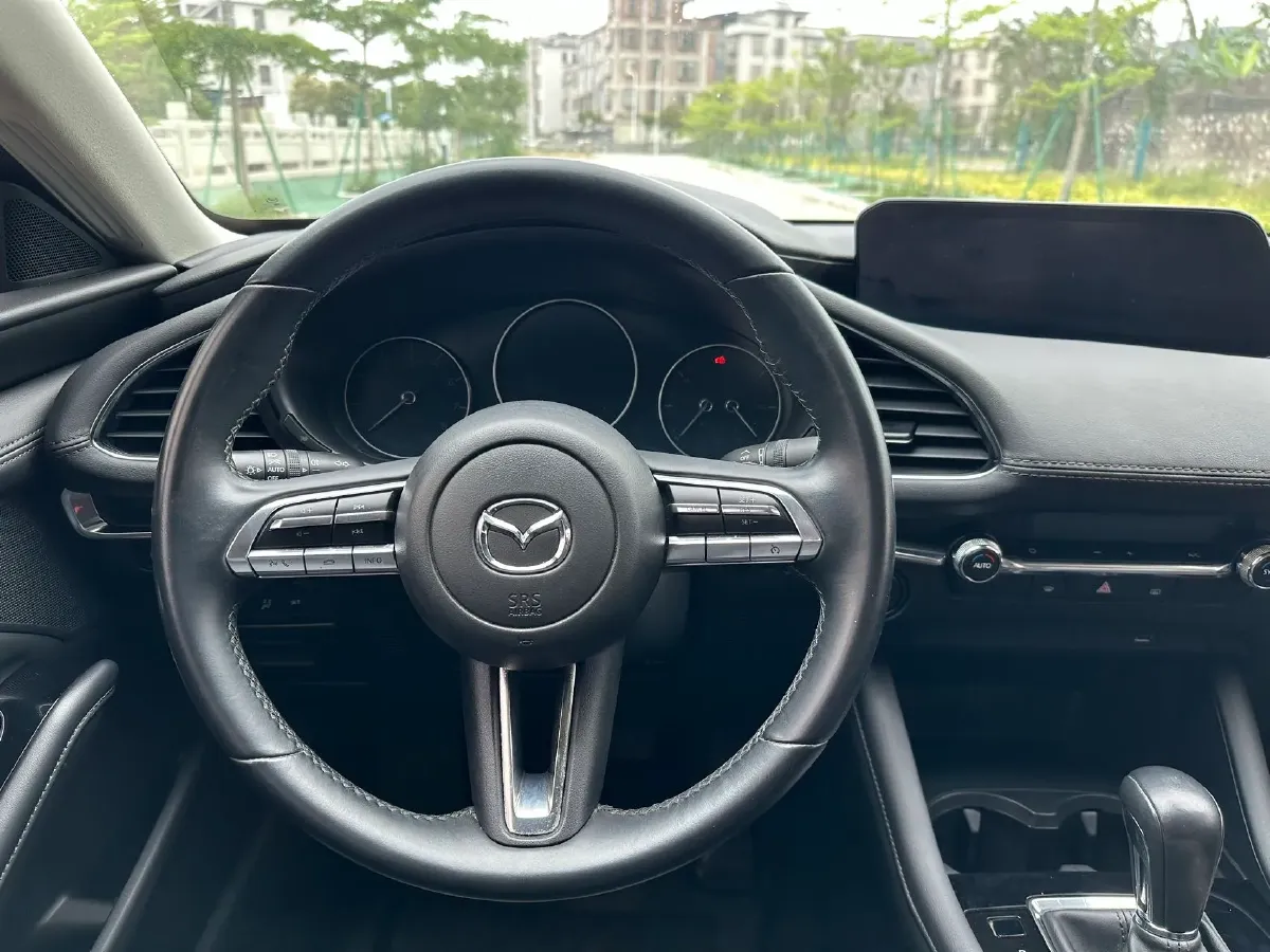 2022 Mazda 3 Axela 2.0L 158HP L4 6AT,autocango,china used car exporter,china ev exporter,chinese used car exporter,chinese used ev exporter