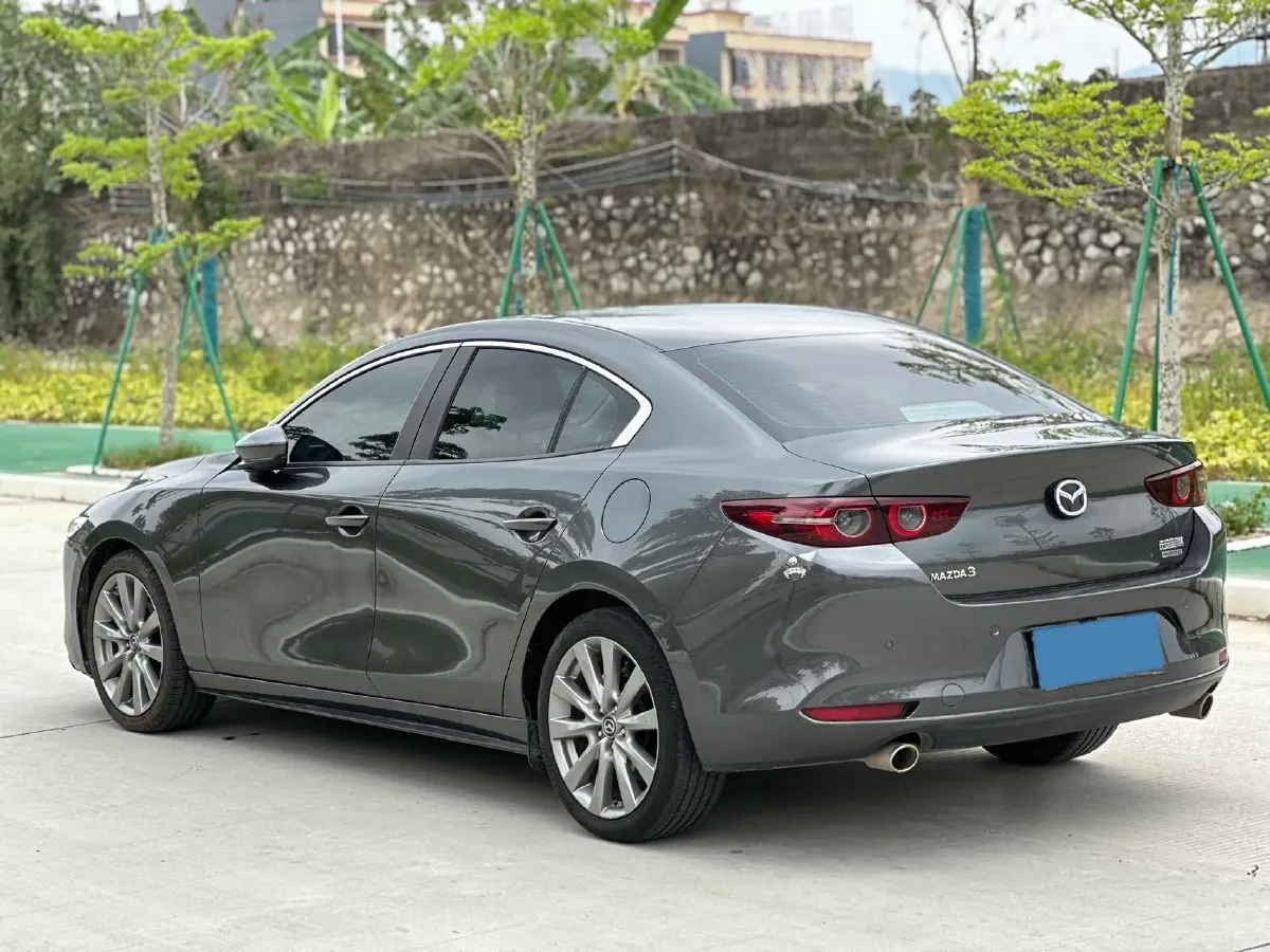 2022 Mazda 3 Axela 2.0L 158HP L4 6AT,autocango,china used car exporter,china ev exporter,chinese used car exporter,chinese used ev exporter