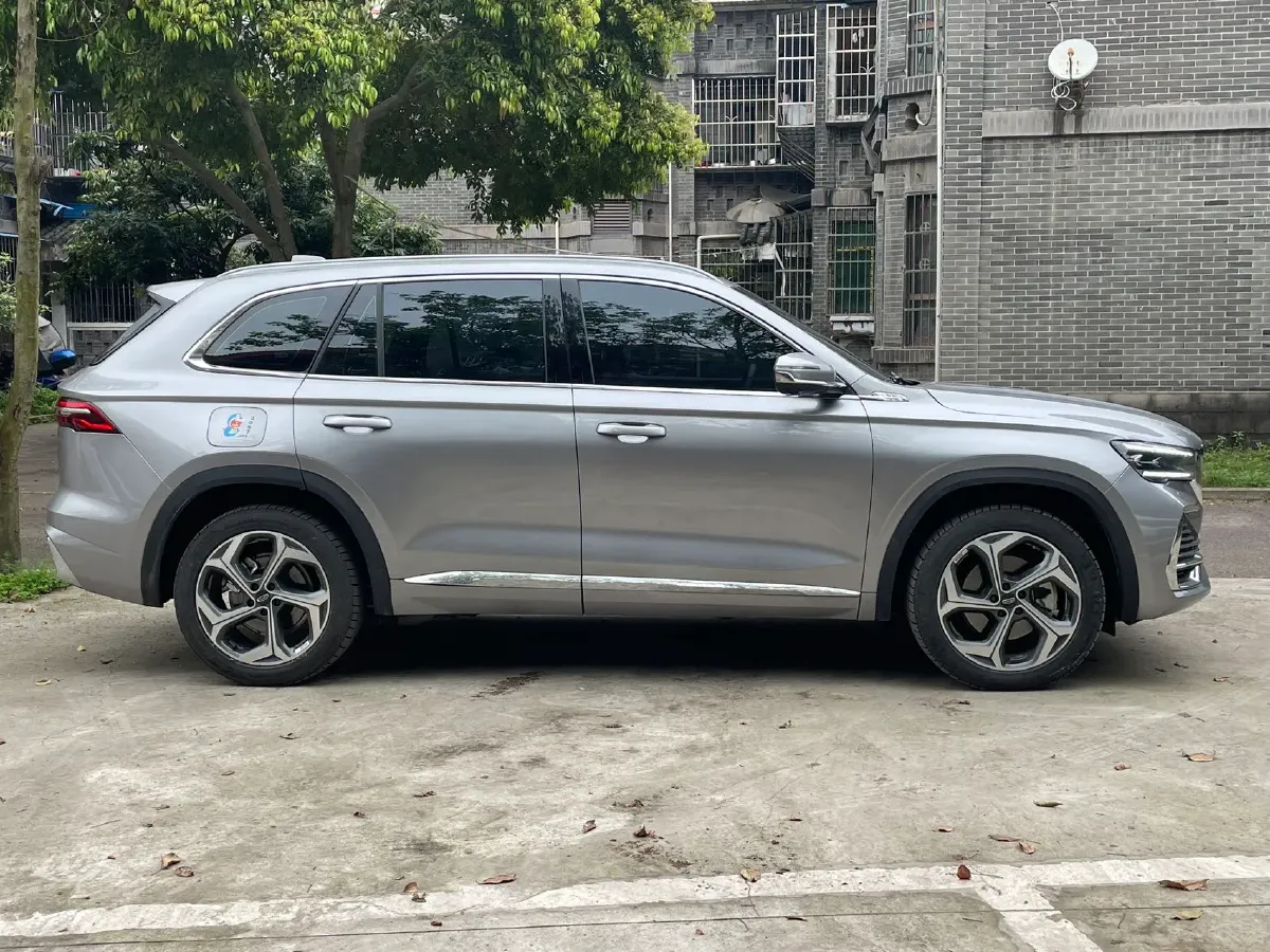 2025 Geely Monjaro 2.0T 238HP L4 8AT,autocango,china used car exporter,china ev exporter,chinese used car exporter,chinese used ev exporter