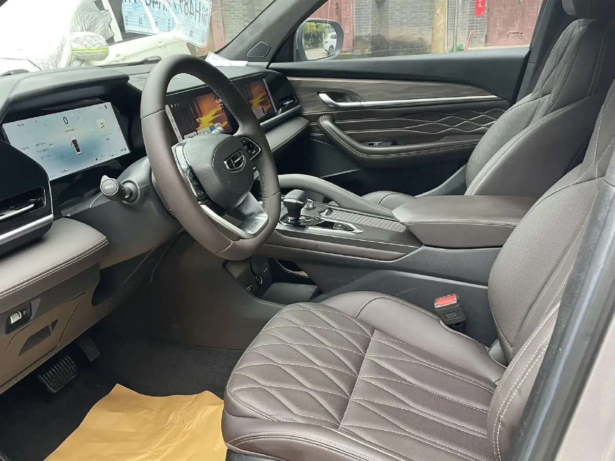 2025 Geely Monjaro 2.0T 238HP L4 8AT,autocango,china used car exporter,china ev exporter,chinese used car exporter,chinese used ev exporter