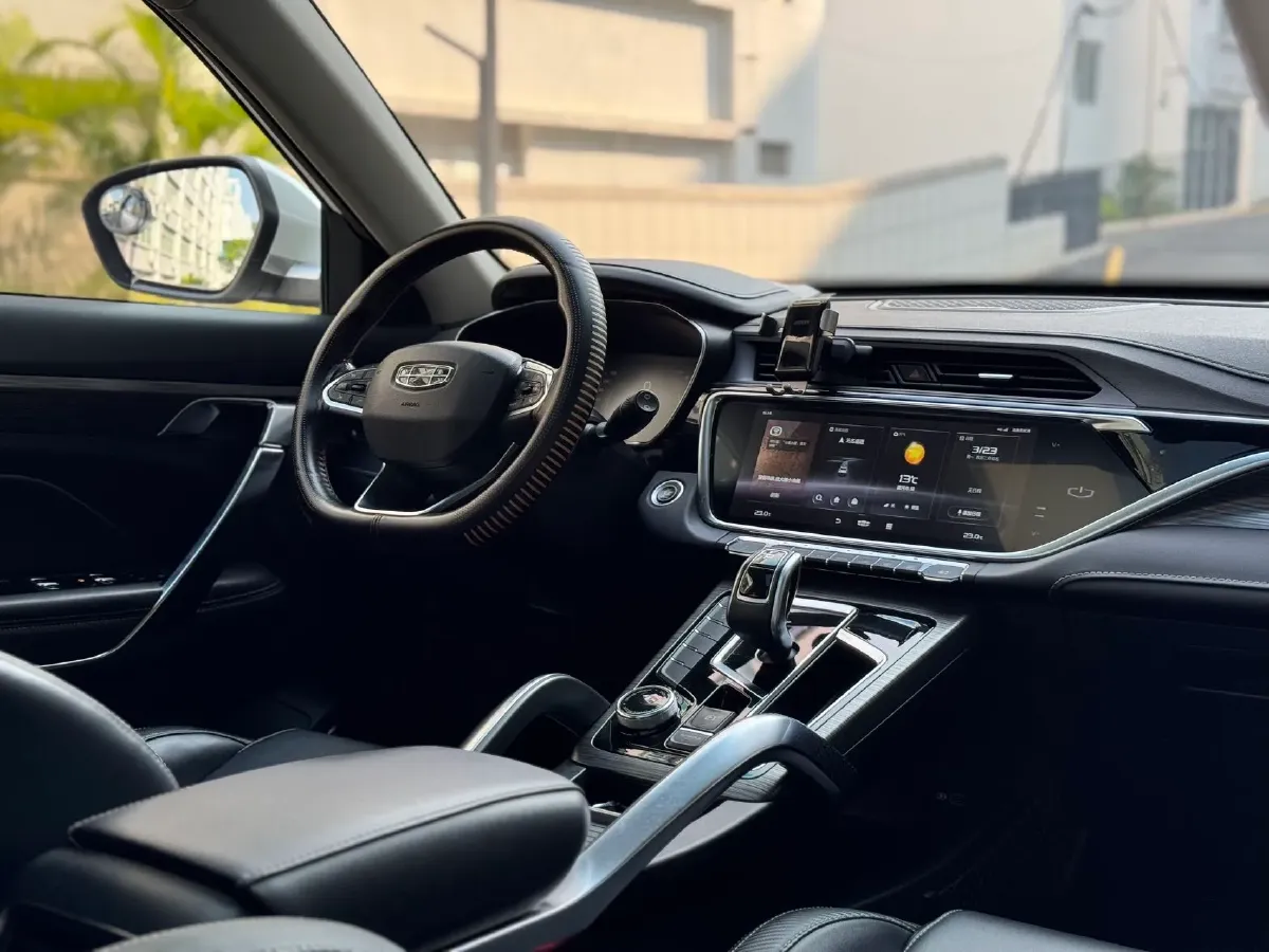 2020 Roewe i6 1.5T 169HP L4 7DCT,autocango,china used car exporter,china ev exporter,chinese used car exporter,chinese used ev exporter