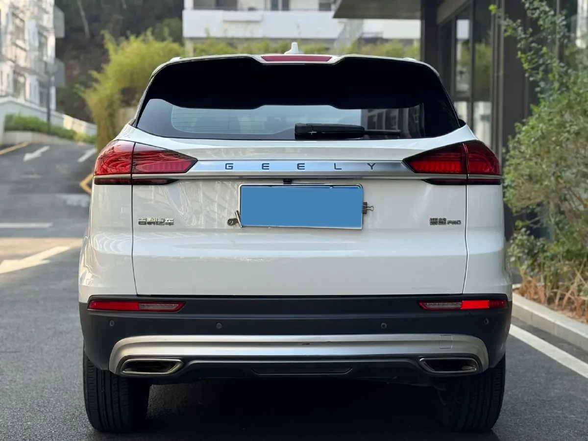 2020 Roewe i6 1.5T 169HP L4 7DCT,autocango,china used car exporter,china ev exporter,chinese used car exporter,chinese used ev exporter