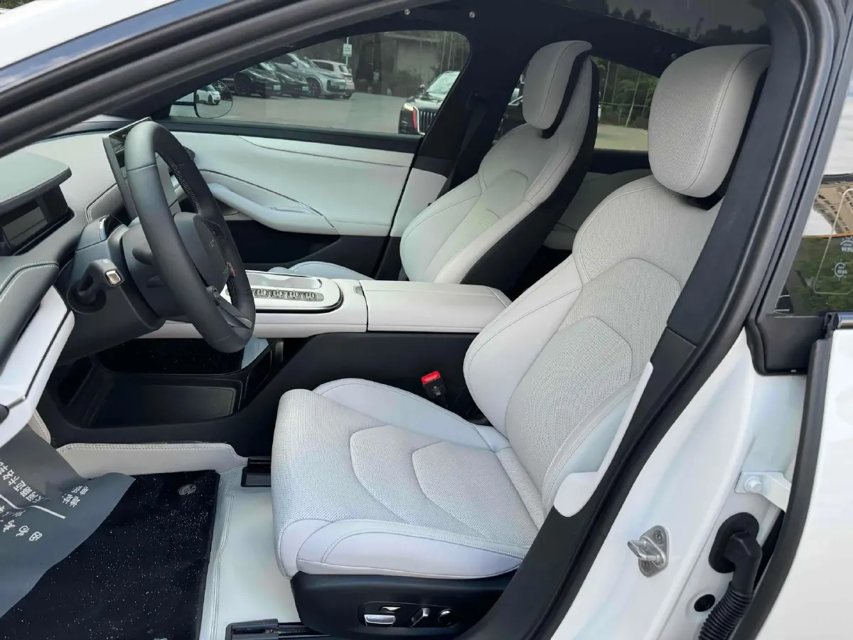 2024 MI SU7 BEV 101KWH,autocango,china used car exporter,china ev exporter,chinese used car exporter,chinese used ev exporter