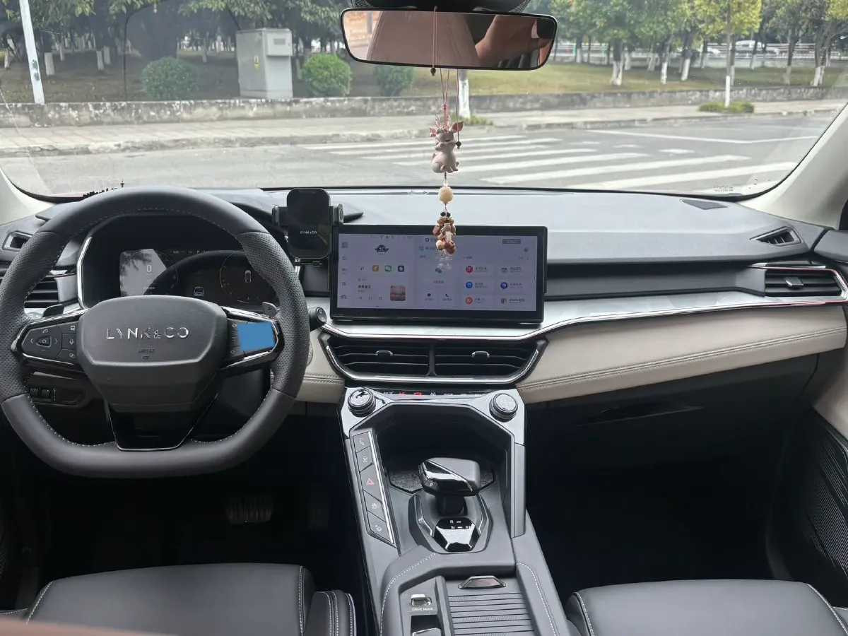 2022 LYNK&CO 02 1.5T 180HP L3 7DCT,autocango,china used car exporter,china ev exporter,chinese used car exporter,chinese used ev exporter