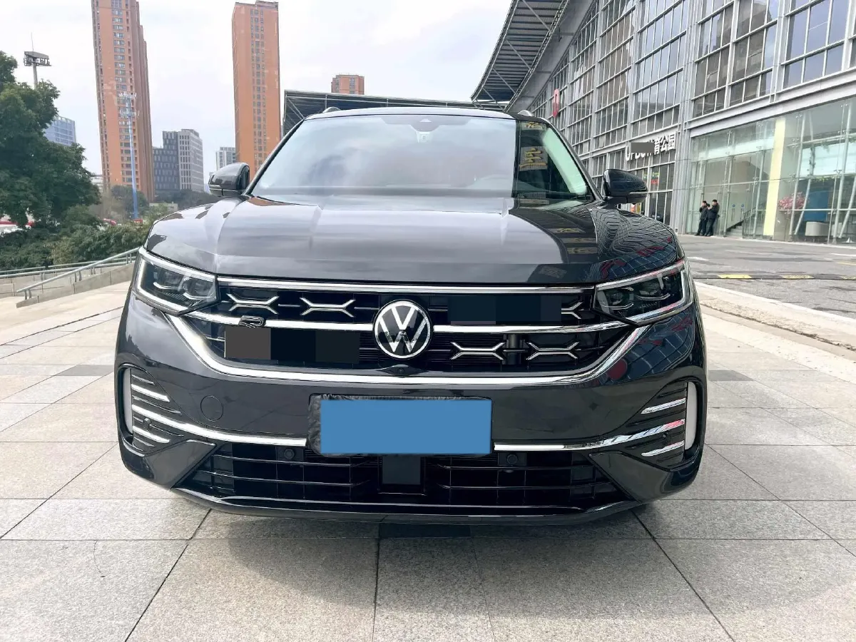 2024 Volkswagen Tayron 2.0T 186HP L4 7DCT,autocango,china used car exporter,china ev exporter,chinese used car exporter,chinese used ev exporter