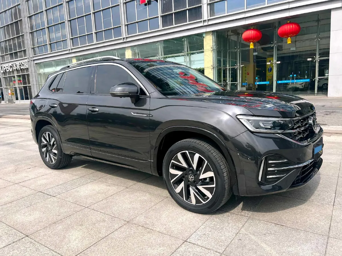 2024 Volkswagen Tayron 2.0T 186HP L4 7DCT,autocango,china used car exporter,china ev exporter,chinese used car exporter,chinese used ev exporter