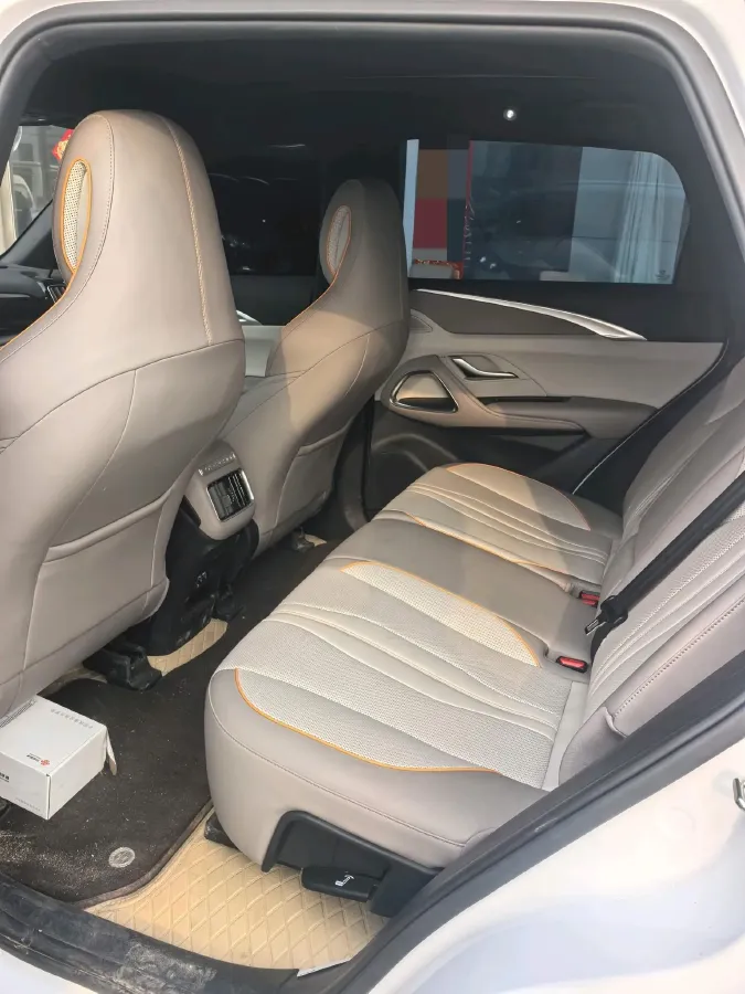 2024 BYD Song Pro 1.5L 110HP L4 E-CVT PHEV 18.3KWH,autocango,china used car exporter,china ev exporter,chinese used car exporter,chinese used ev exporter