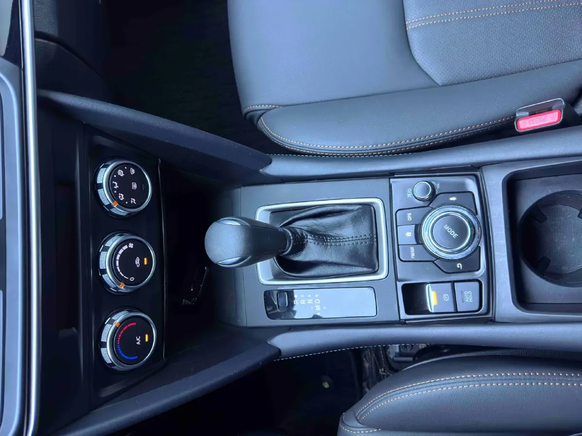 2021 Mazda CX-4 2.0L 158HP L4 6AT,autocango,china used car exporter,china ev exporter,chinese used car exporter,chinese used ev exporter