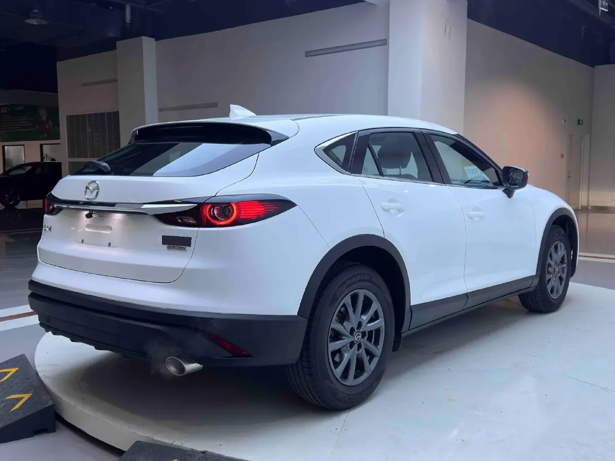 2021 Mazda CX-4 2.0L 158HP L4 6AT,autocango,china used car exporter,china ev exporter,chinese used car exporter,chinese used ev exporter