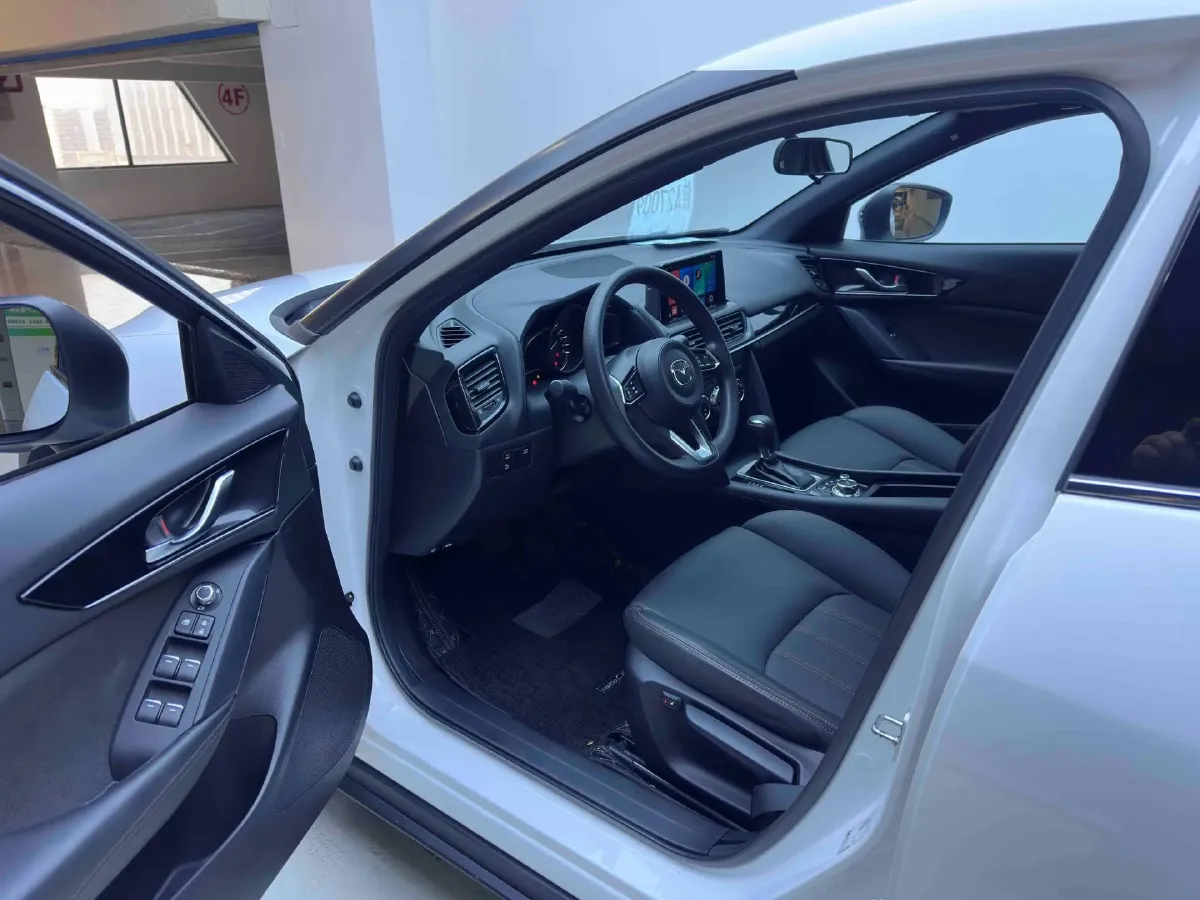 2021 Mazda CX-4 2.0L 158HP L4 6AT,autocango,china used car exporter,china ev exporter,chinese used car exporter,chinese used ev exporter