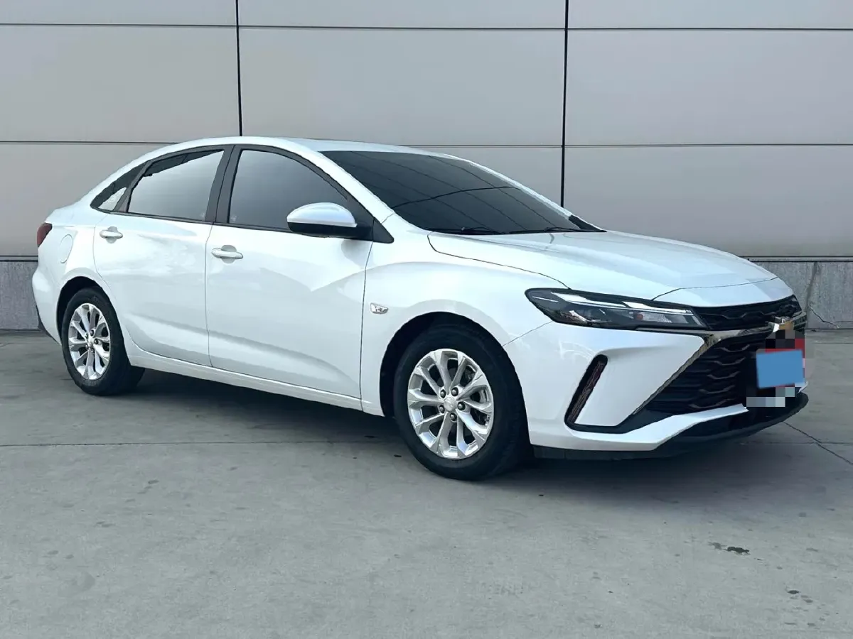 2023 Chevrolet Monza 1.5L 113HP L4 6DCT,autocango,china used car exporter,china ev exporter,chinese used car exporter,chinese used ev exporter