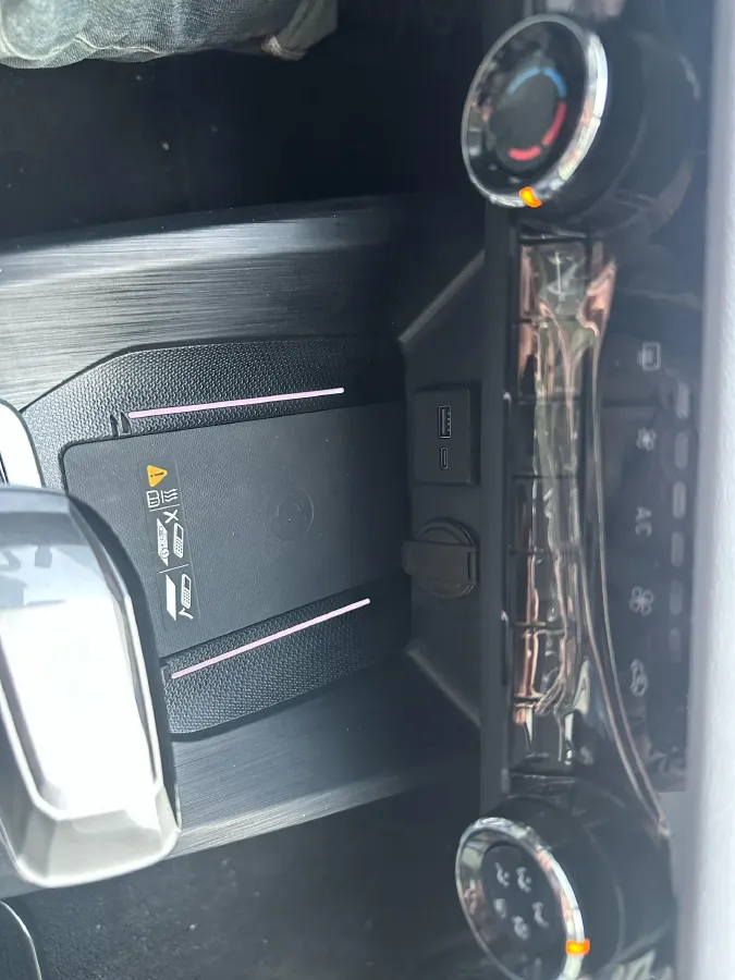 2023 Chevrolet Monza 1.5L 113HP L4 6DCT,autocango,china used car exporter,china ev exporter,chinese used car exporter,chinese used ev exporter