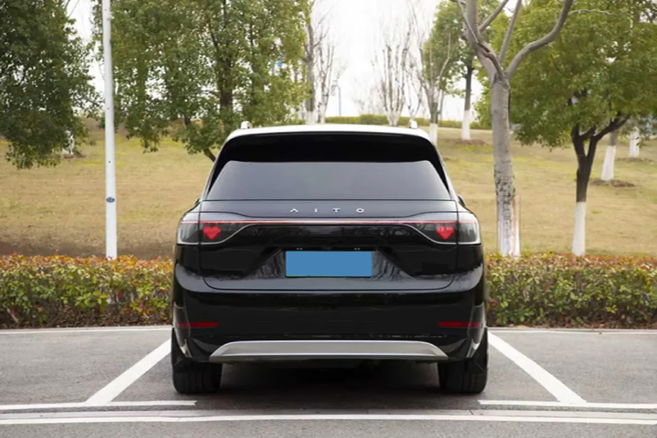 2024 AITO AITO M9 1.5T 152HP L4 REEV 42KWH,autocango,china used car exporter,china ev exporter,chinese used car exporter,chinese used ev exporter