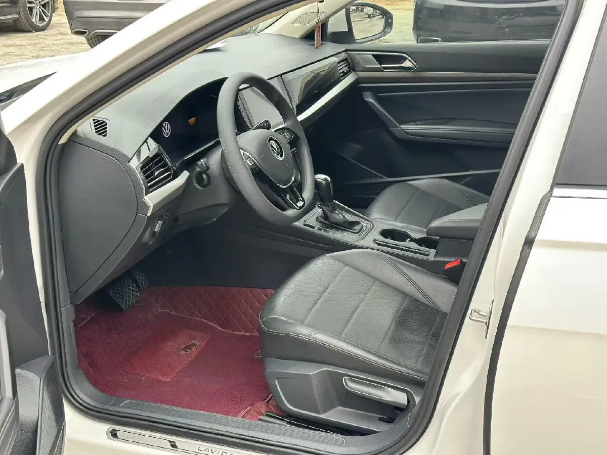 2021 Volkswagen Lavida 1.5L 113HP L4 6AT,autocango,china used car exporter,china ev exporter,chinese used car exporter,chinese used ev exporter