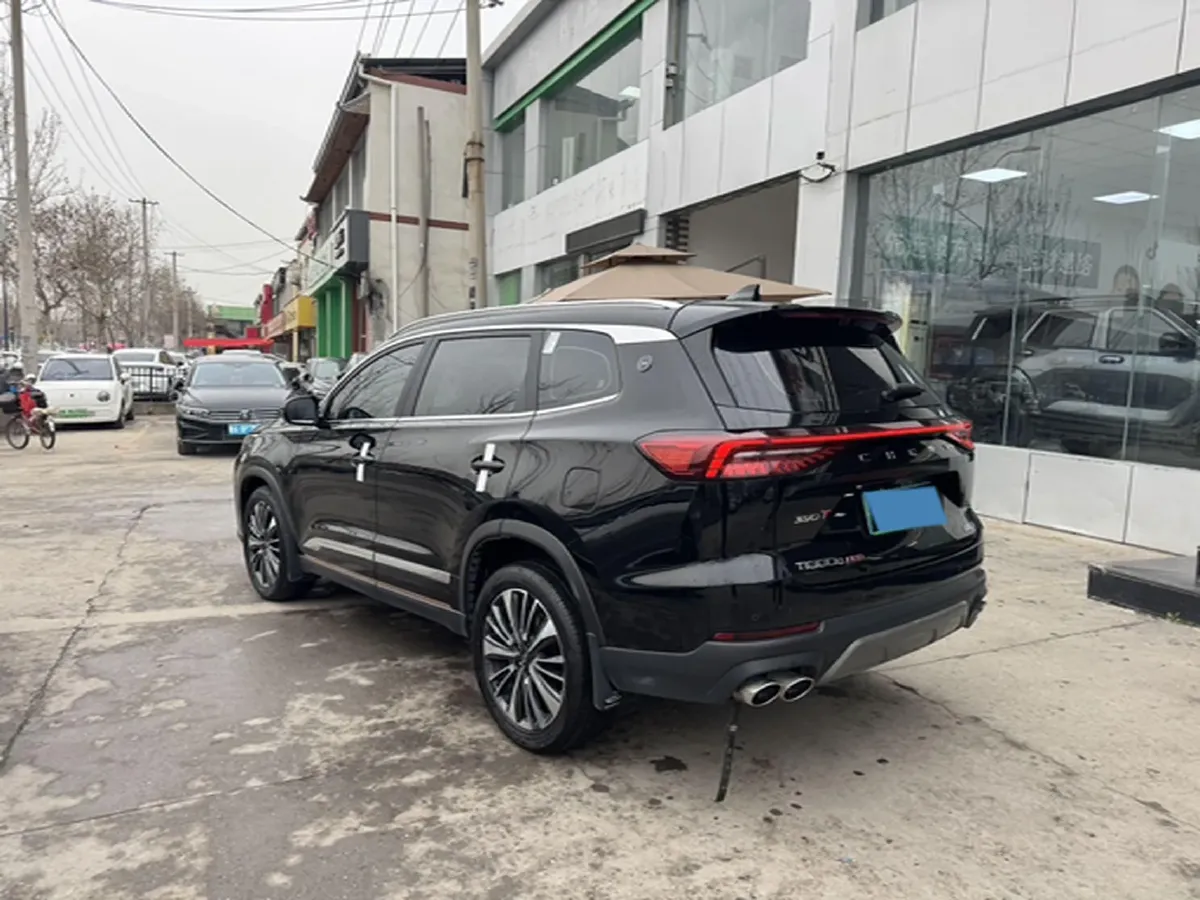 2024 Chery Tiggo 8 PRO 2.0T 254HP L4 7DCT,autocango,china used car exporter,china ev exporter,chinese used car exporter,chinese used ev exporter