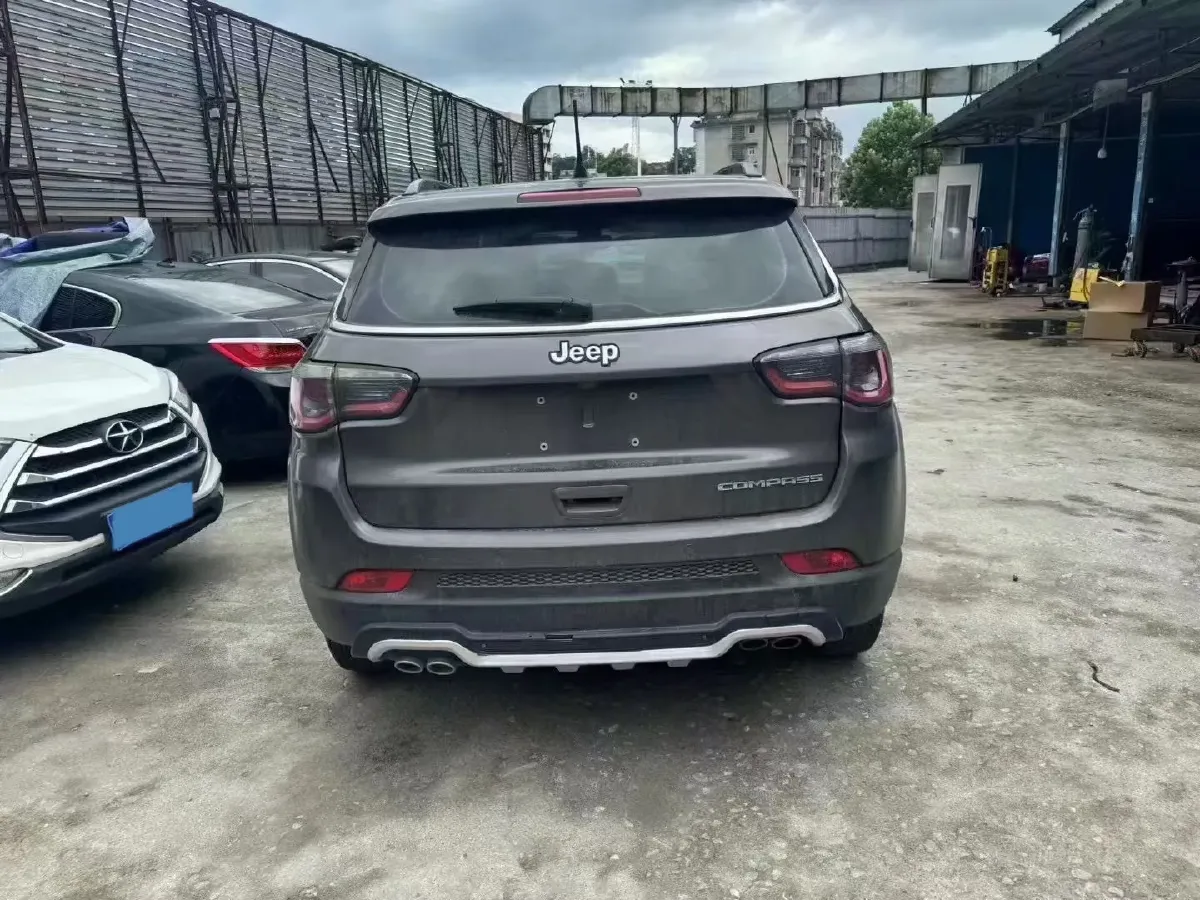 2019 Jeep Compass 1.3T 173HP L4 7DCT,autocango,china used car exporter,china ev exporter,chinese used car exporter,chinese used ev exporter