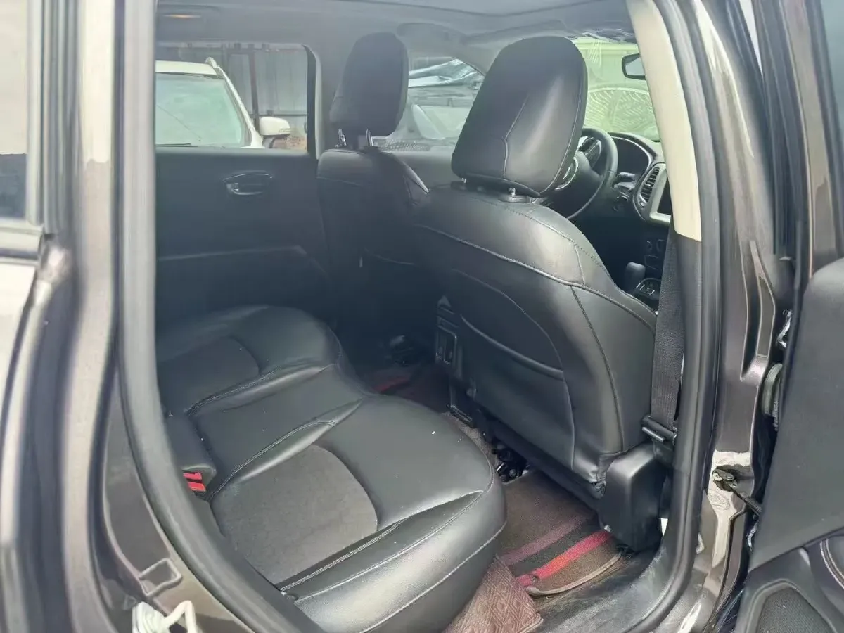 2019 Jeep Compass 1.3T 173HP L4 7DCT,autocango,china used car exporter,china ev exporter,chinese used car exporter,chinese used ev exporter
