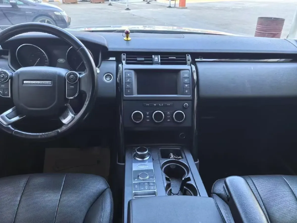 2017 Land Rover Discovery 3.0T 340HP V6 8AT,autocango,china used car exporter,china ev exporter,chinese used car exporter,chinese used ev exporter