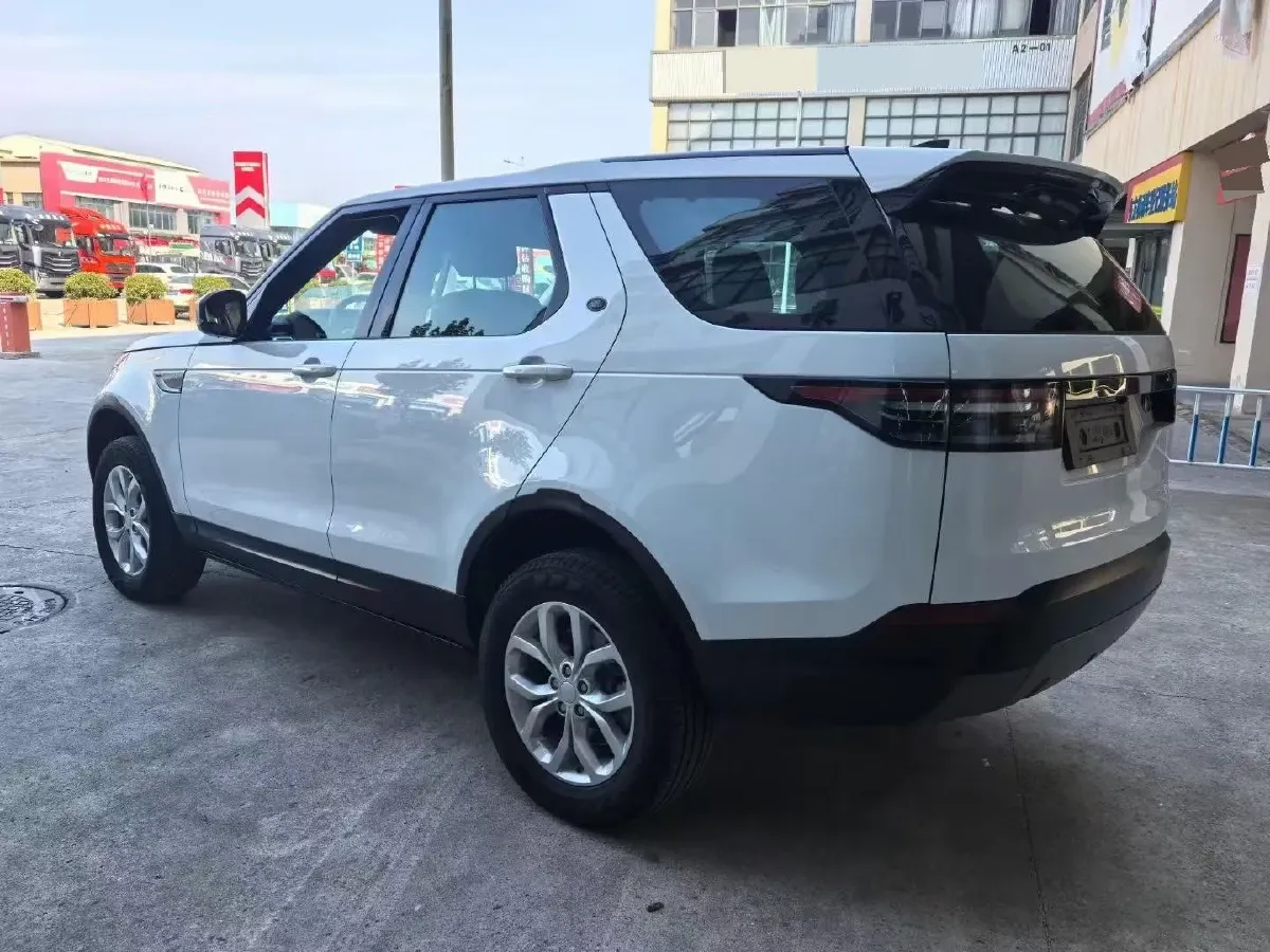 2017 Land Rover Discovery 3.0T 340HP V6 8AT,autocango,china used car exporter,china ev exporter,chinese used car exporter,chinese used ev exporter
