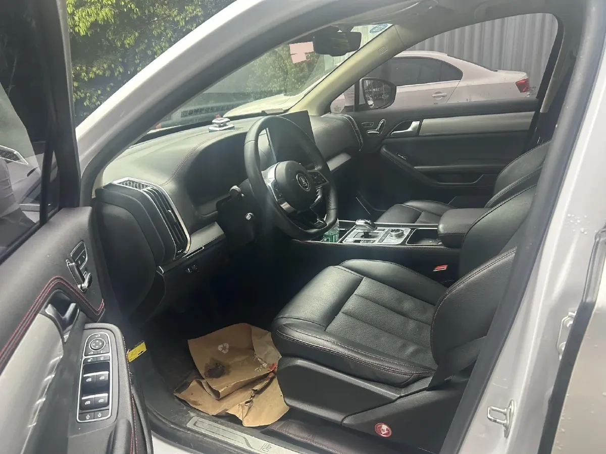 2019 Buick EnvisionPlus 2.0T 260HP L4 9AT,autocango,china used car exporter,china ev exporter,chinese used car exporter,chinese used ev exporter