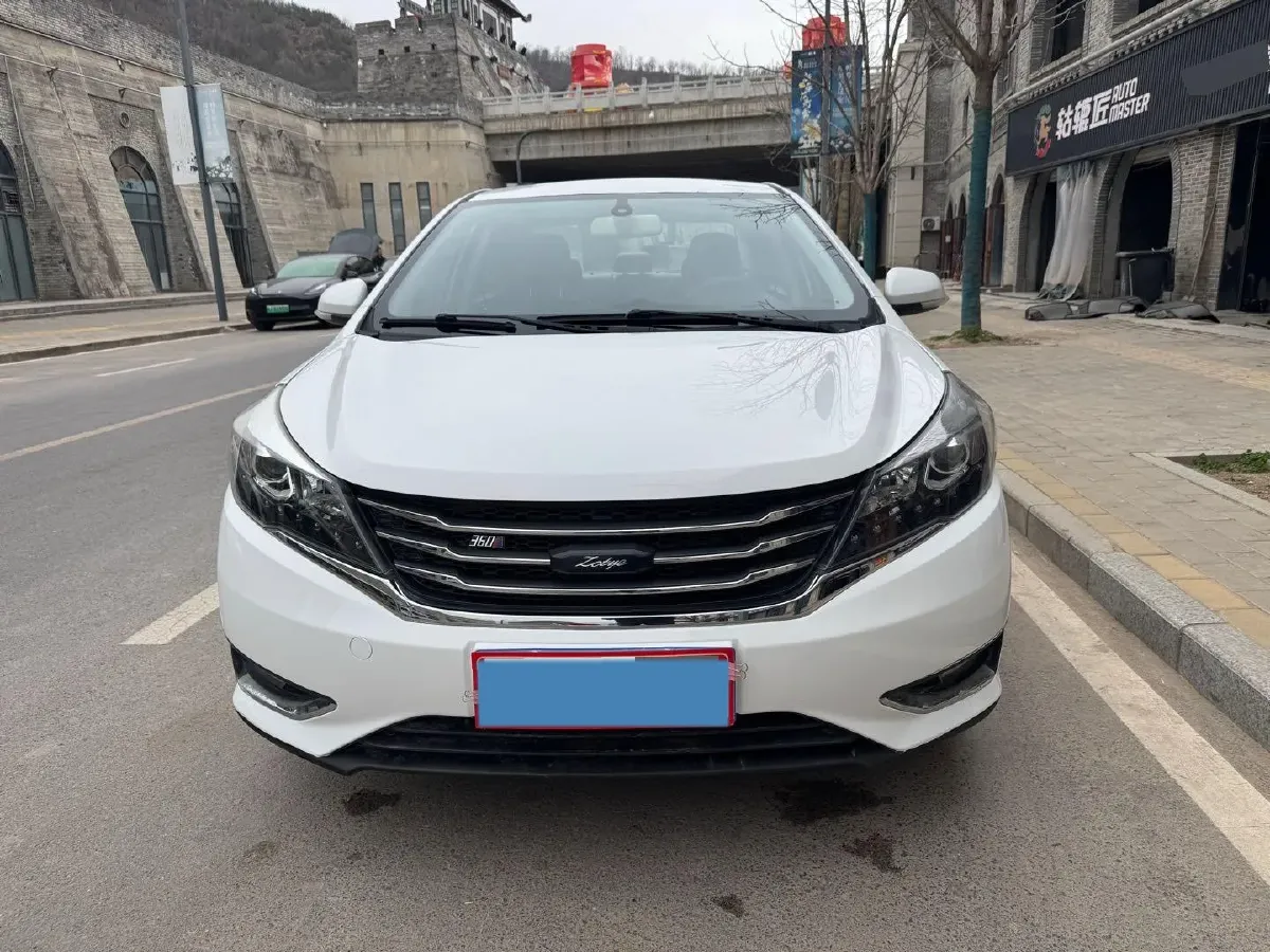 2017 Zotye Z360 1.5L 112HP L4 5MT,autocango,china used car exporter,china ev exporter,chinese used car exporter,chinese used ev exporter