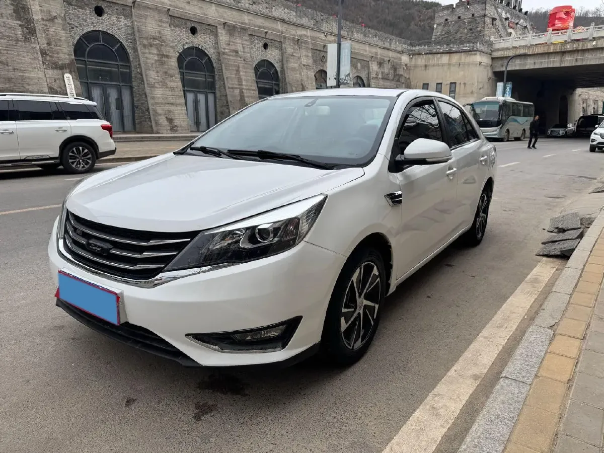 2017 Zotye Z360 1.5L 112HP L4 5MT,autocango,china used car exporter,china ev exporter,chinese used car exporter,chinese used ev exporter