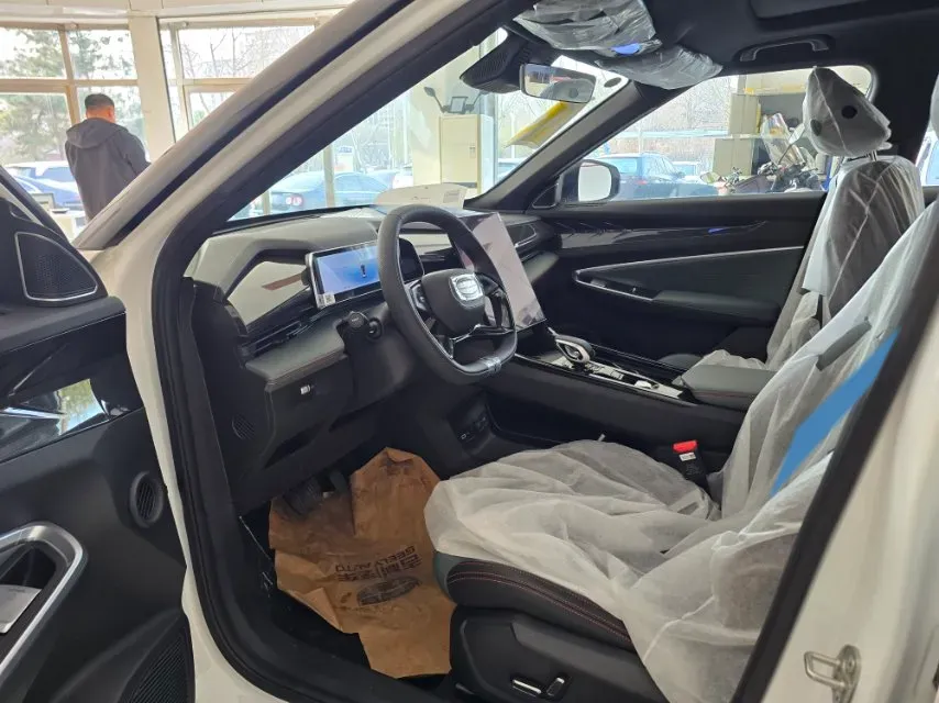 2024 Geely Azkarra 1.5T 181HP L4 7DCT,autocango,china used car exporter,china ev exporter,chinese used car exporter,chinese used ev exporter