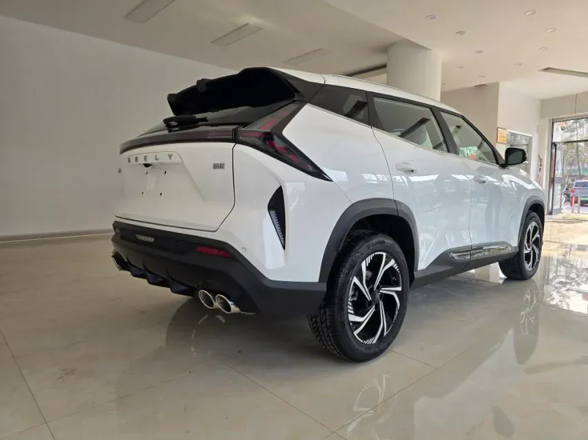 2024 Geely Azkarra 1.5T 181HP L4 7DCT,autocango,china used car exporter,china ev exporter,chinese used car exporter,chinese used ev exporter