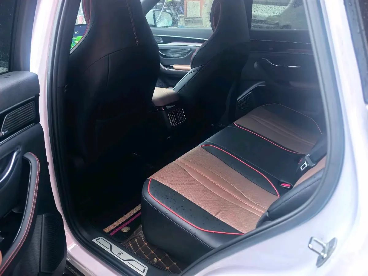 2022 Ford Mondeo 2.0T 238HP L4 8AT,autocango,china used car exporter,china ev exporter,chinese used car exporter,chinese used ev exporter