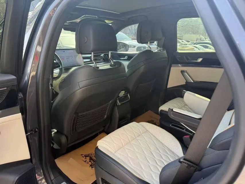 2022 Roewe iMAX8 BEV 90KWH,autocango,china used car exporter,china ev exporter,chinese used car exporter,chinese used ev exporter