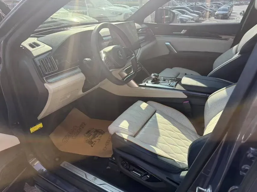 2022 Roewe iMAX8 BEV 90KWH,autocango,china used car exporter,china ev exporter,chinese used car exporter,chinese used ev exporter