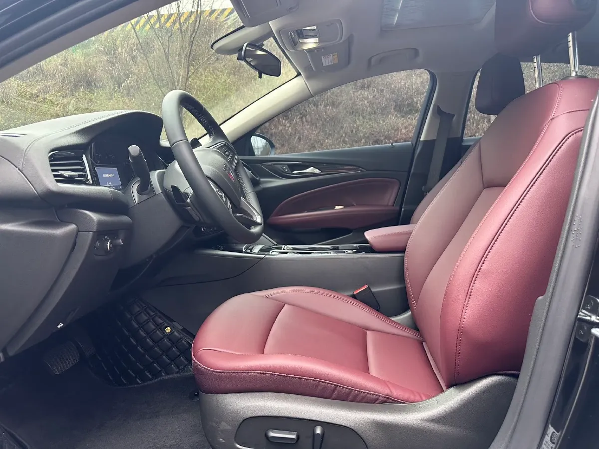 2025 Buick Regal 1.5T 169HP L4 9AT,autocango,china used car exporter,china ev exporter,chinese used car exporter,chinese used ev exporter