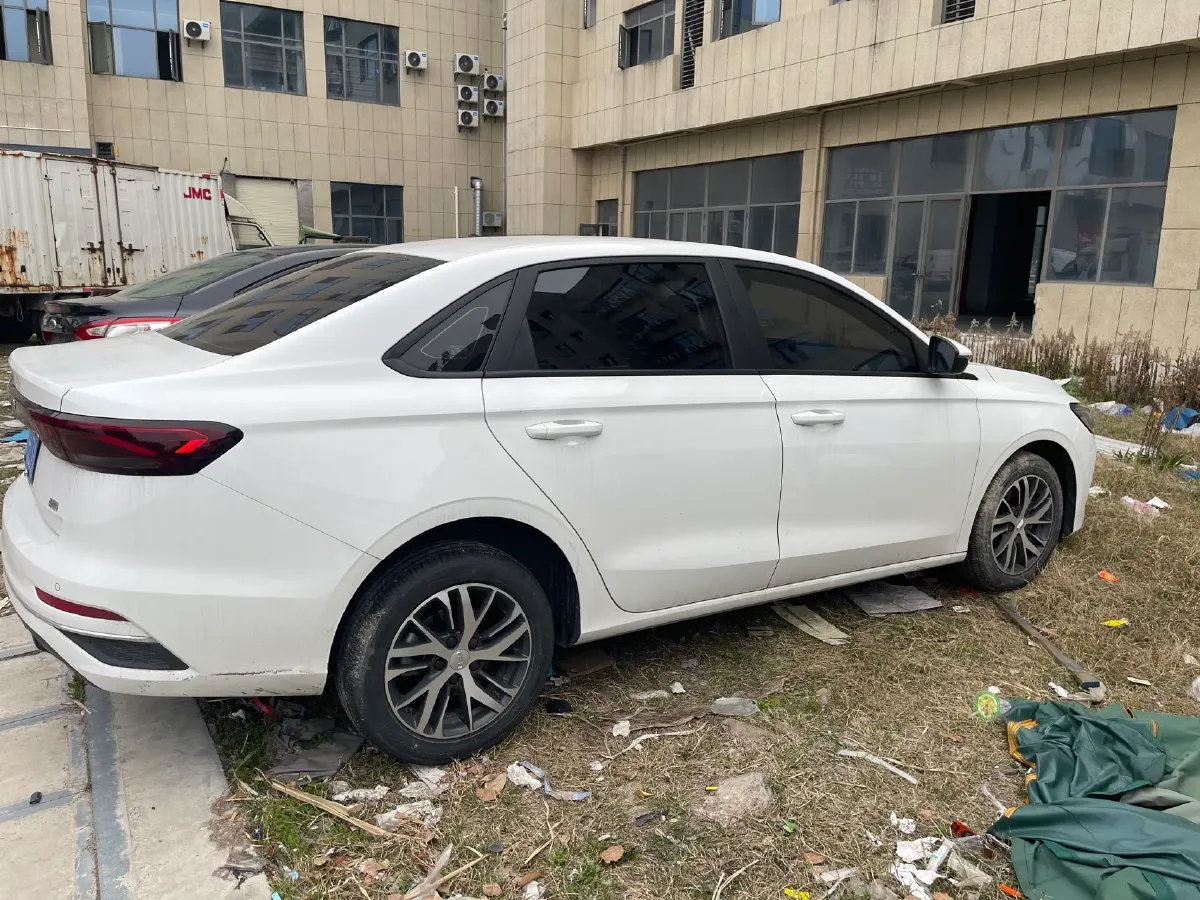 2025 Geely Emgrand 1.5L 127HP L4 CVT,autocango,china used car exporter,china ev exporter,chinese used car exporter,chinese used ev exporter